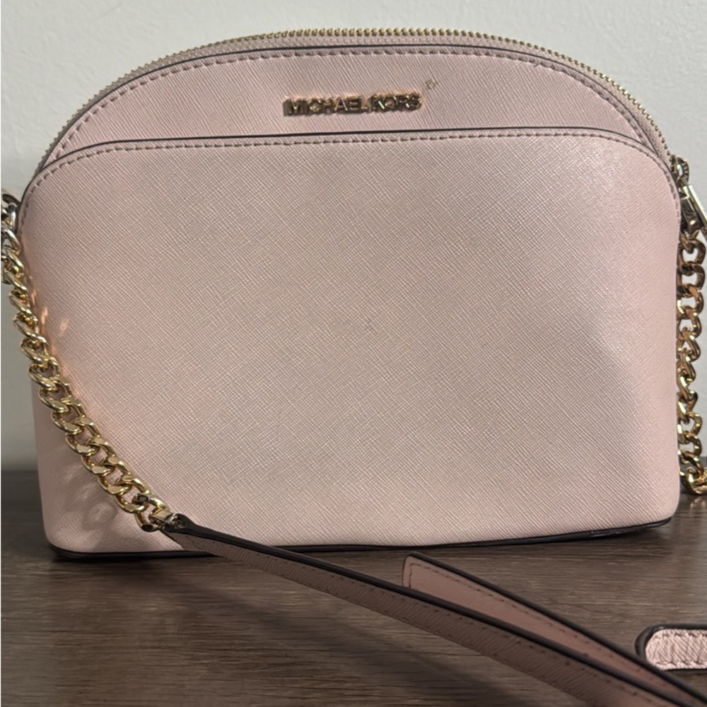 Michael Kors Blush Crossbody Bag with Gold Chain